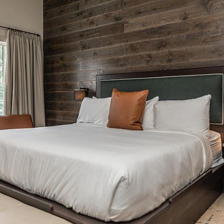 Ghost Light Inn نيو هوب الغرفة الصورة
